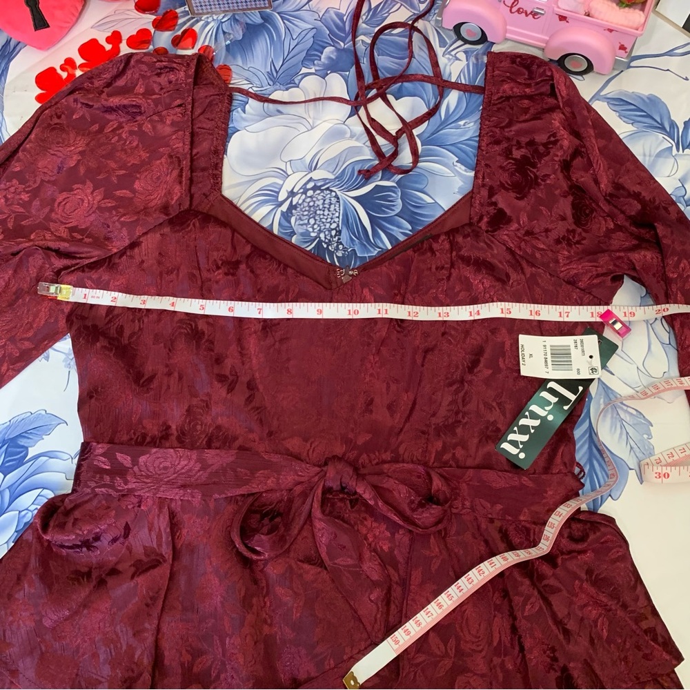 Chic Long Sleeve Burgundy Tiered Dress - Picture 12 of 16